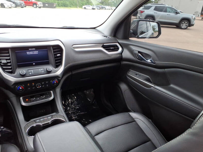 2020 GMC Acadia SLT