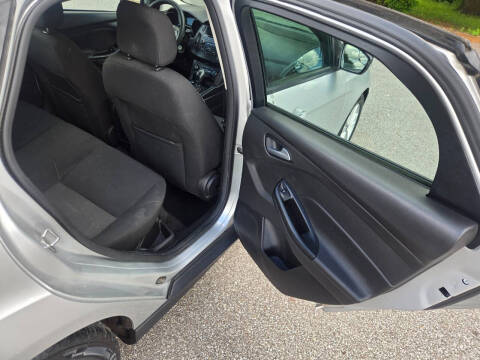 2017 Ford Focus SE
