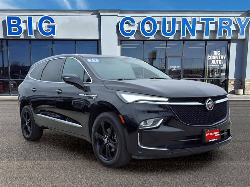 2023 Buick Enclave Essence