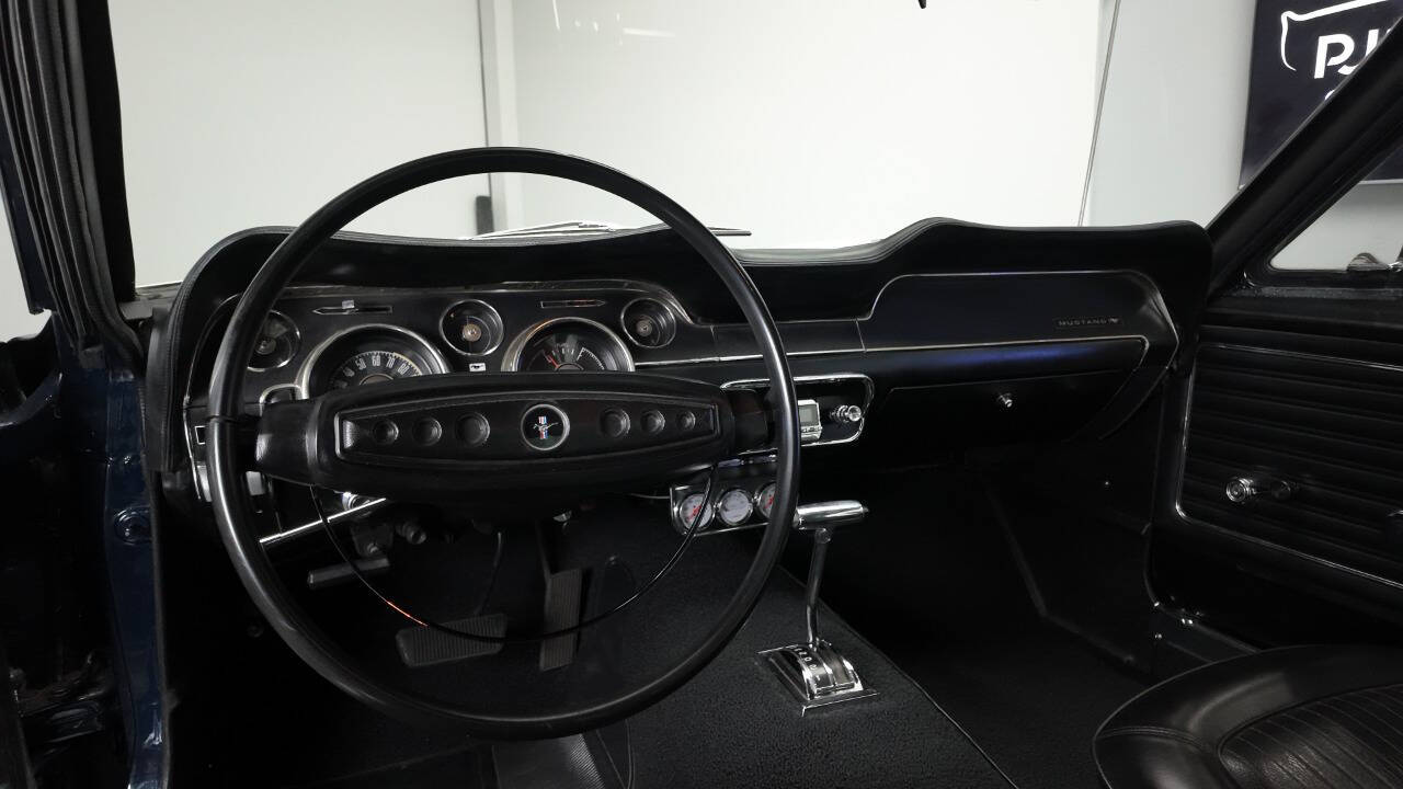 1968 Ford Mustang 36