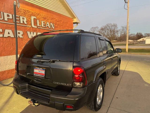 2003 Chevrolet TrailBlazer for sale at Illinois Auto Wholesalers in Tolono, IL