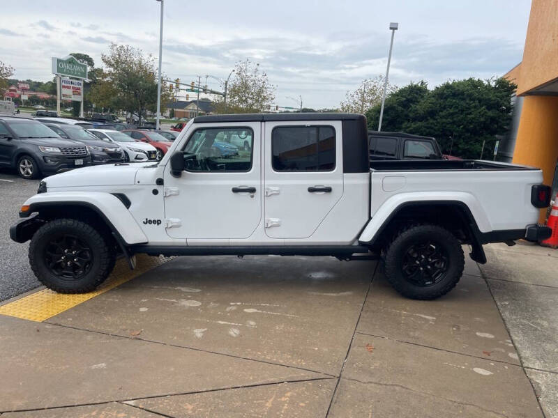 2021 Jeep Gladiator Willys