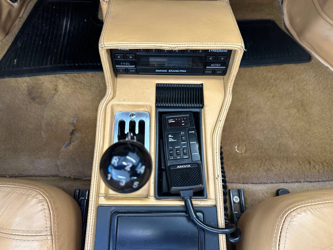 1988 Ferrari Mondial 3.2 130