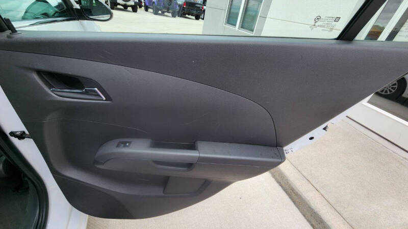 2017 Chevrolet Sonic LT Auto