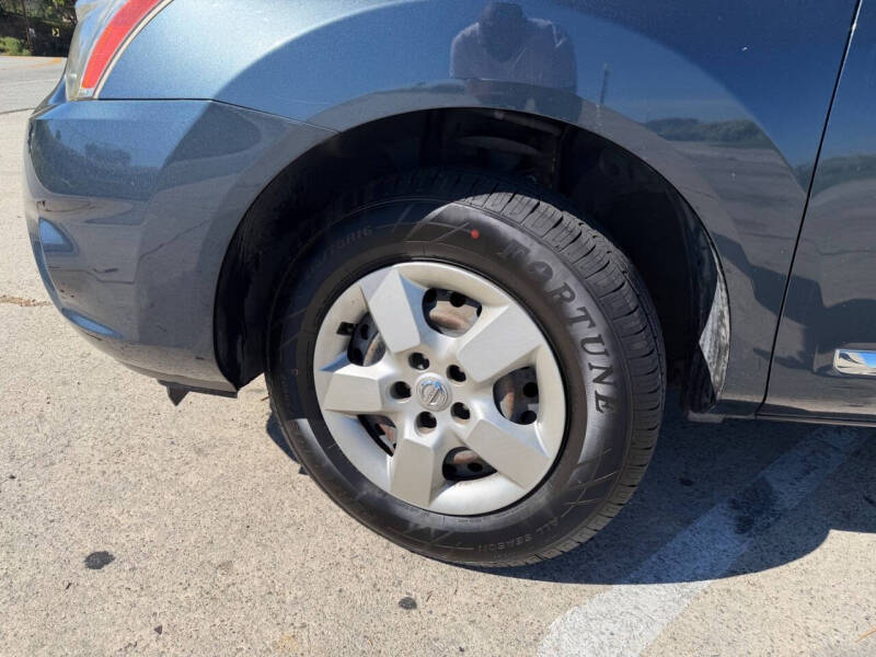 2012 Nissan Rogue S