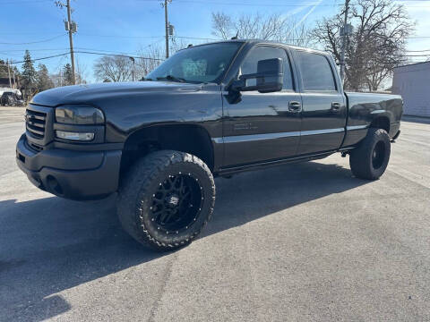 2005 GMC Sierra 2500HD for sale at Affiliated Auto Sales & Service in Kenosha WI