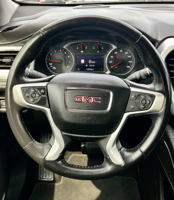2021 GMC Acadia SLT