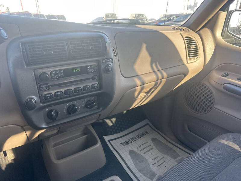 2001 Ford Explorer Sport Trac