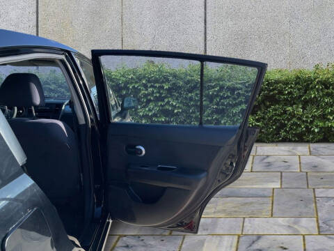 2008 Nissan Versa 1.8 S