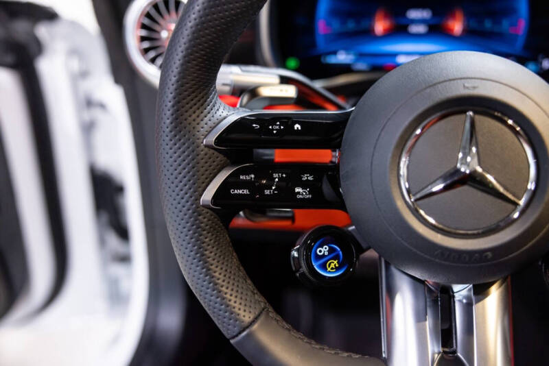 2025 Mercedes-Benz AMG GT 55