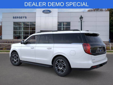 2025 Ford Expedition MAX Active