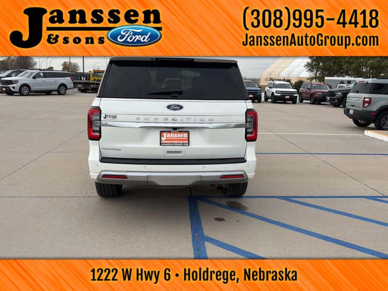 2022 Ford Expedition Platinum