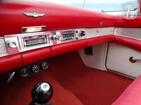 1956 Ford Thunderbird