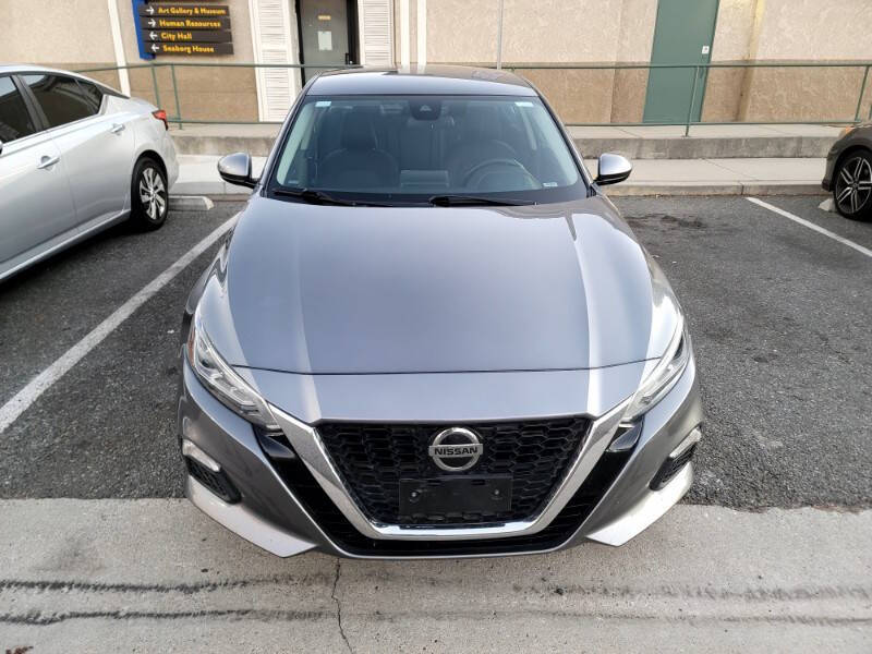 2021 Nissan Altima 2.5 SV