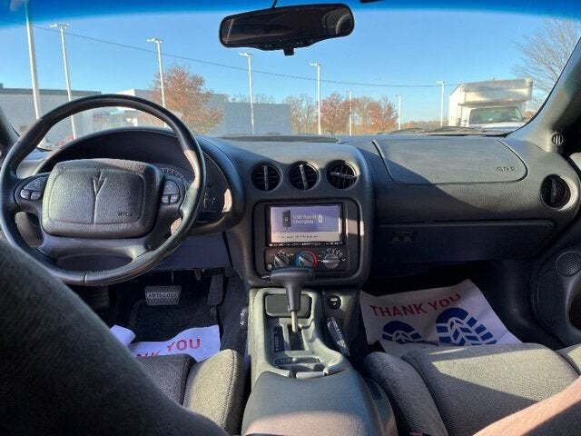 1995 Pontiac Firebird 21