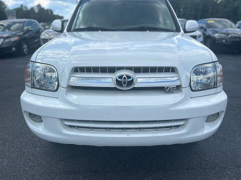 2005 Toyota Sequoia SR5