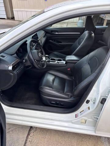 2020 Nissan Altima 2.0 Platinum