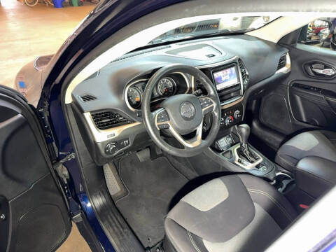 2015 Jeep Cherokee Sport