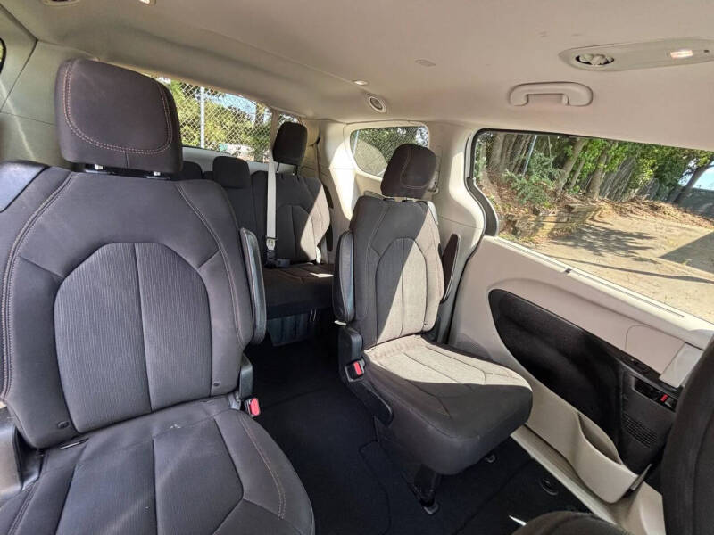 2018 Chrysler Pacifica Touring Plus
