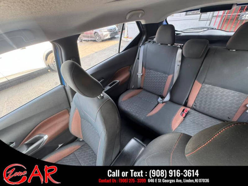 2024 Nissan Kicks SR