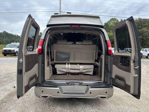 2025 Chevrolet Express 2500