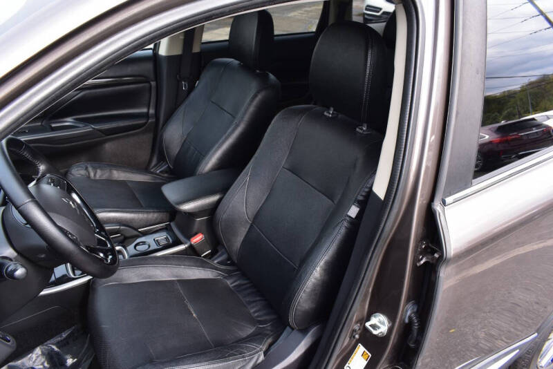 2018 Mitsubishi Outlander SEL