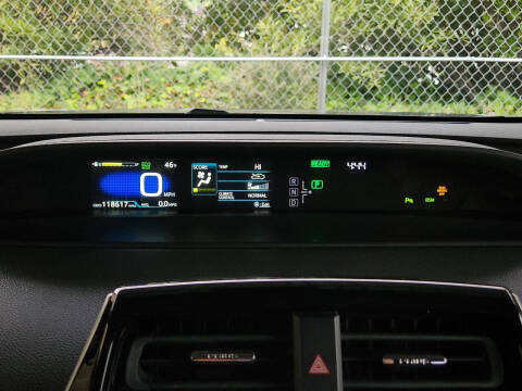 2019 Toyota Prius LE