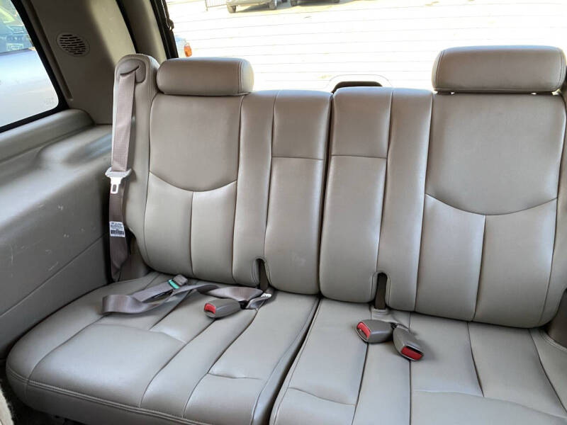 2003 Chevrolet Tahoe LT