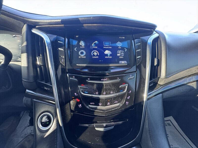 2017 Cadillac Escalade Platinum