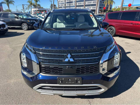 2023 Mitsubishi Outlander PHEV SEL