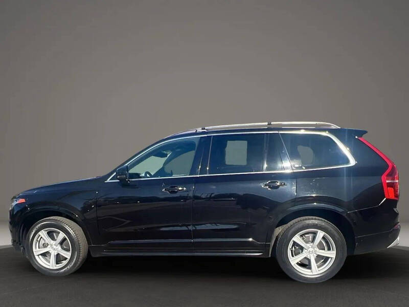 2019 Volvo XC90 T5 Momentum