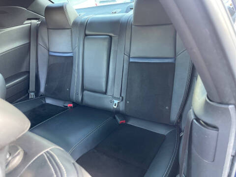 2014 Dodge Challenger SRT8