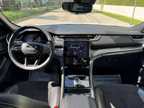 2023 Jeep Grand Cherokee L