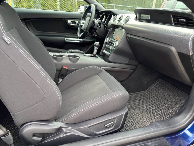 2019 Ford Mustang EcoBoost