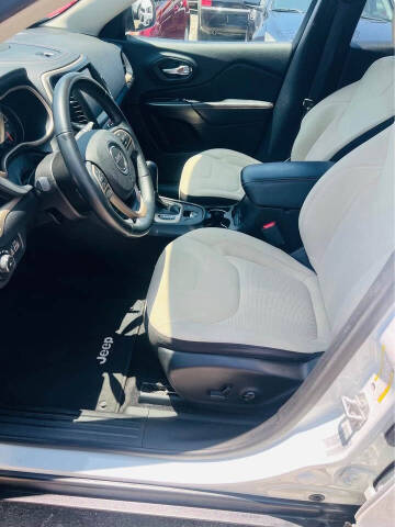 2016 Jeep Cherokee Latitude 75th Anniversary