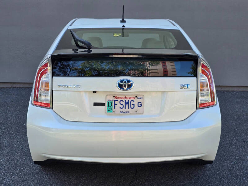 2012 Toyota Prius Three