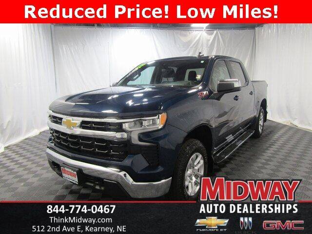 2022 Chevrolet Silverado 1500 for sale at Midway Auto Outlet in Kearney NE