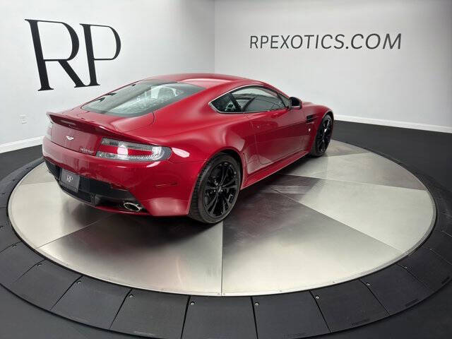 2011 Aston Martin V12 Vantage