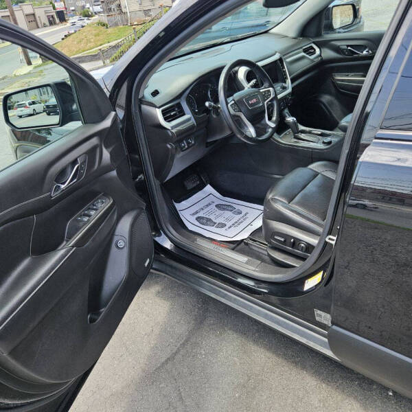 2019 GMC Acadia SLT-1