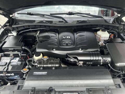 2017 Infiniti QX80