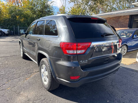 2011 Jeep Grand Cherokee Laredo