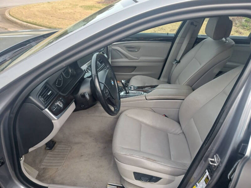 2011 BMW 5 Series 535i