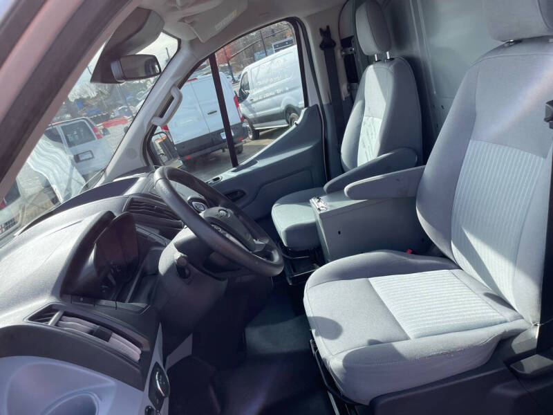 2018 Ford Transit Van Base photo 17