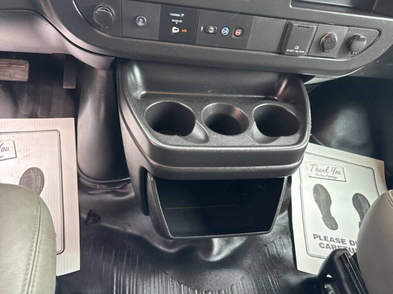 2020 Chevrolet Express 2500
