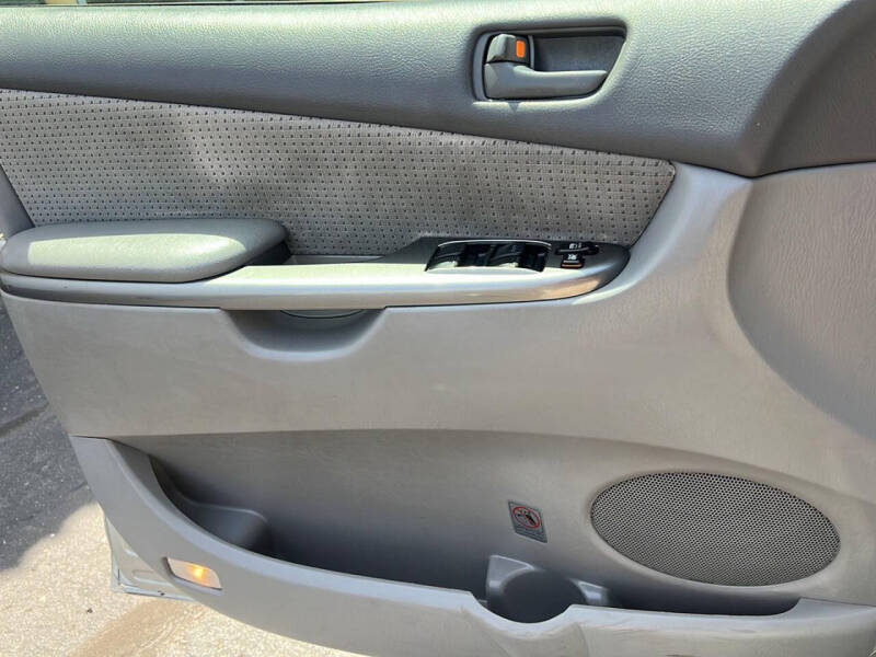 2006 Toyota Sienna