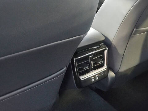 2025 Toyota Crown Signia