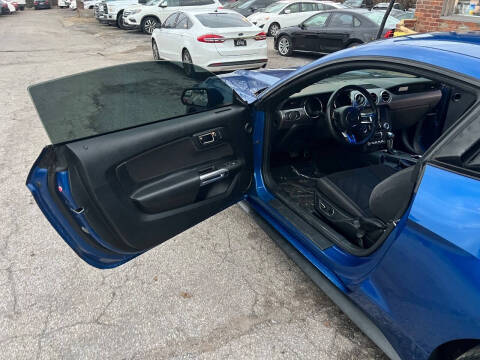 2017 Ford Mustang EcoBoost Premium