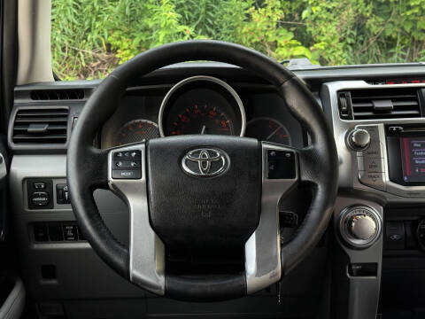 2013 Toyota 4Runner SR5