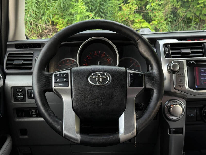2013 Toyota 4Runner SR5