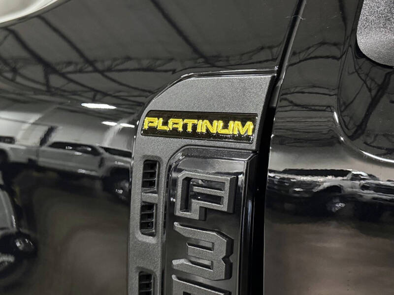 2024 Ford F-350 Super Duty Platinum